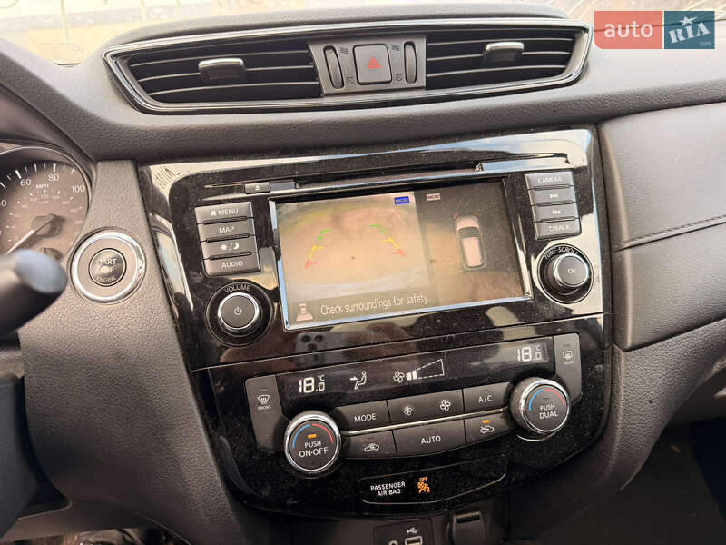 Внедорожник / Кроссовер Nissan Rogue 2019 в Ровно