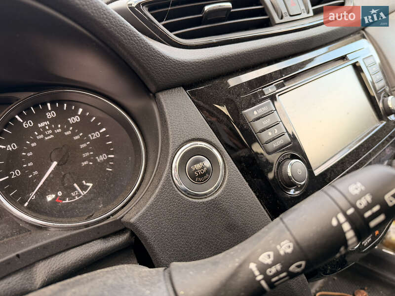 Внедорожник / Кроссовер Nissan Rogue 2019 в Ровно