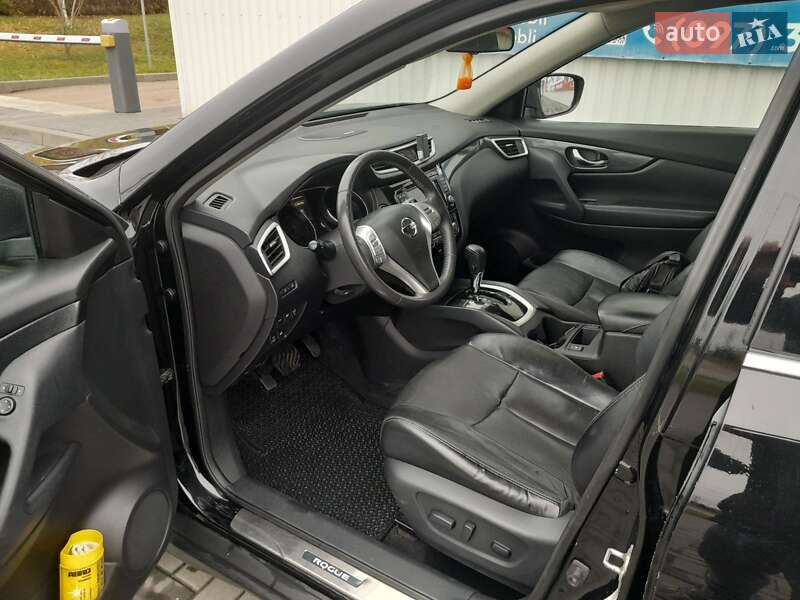 Позашляховик / Кросовер Nissan Rogue 2014 в Кременчуці