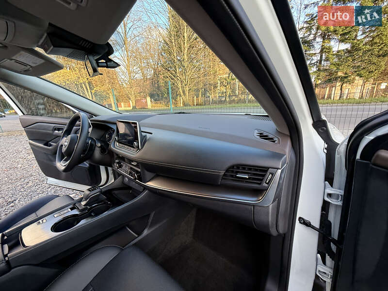 Позашляховик / Кросовер Nissan Rogue 2023 в Трускавці фото 43 Позашляховик / Кросовер Nissan Rogue 2023 в Трускавці