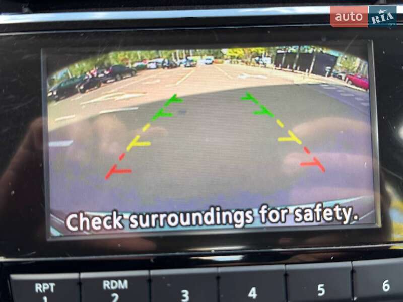 Внедорожник / Кроссовер Nissan Rogue 2016 в Киеве