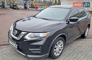 Позашляховик / Кросовер Nissan Rogue 2016 в Києві