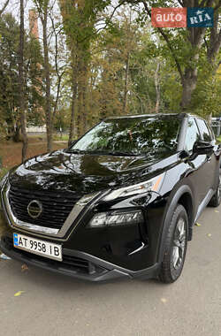 Позашляховик / Кросовер Nissan Rogue 2021 в Львові