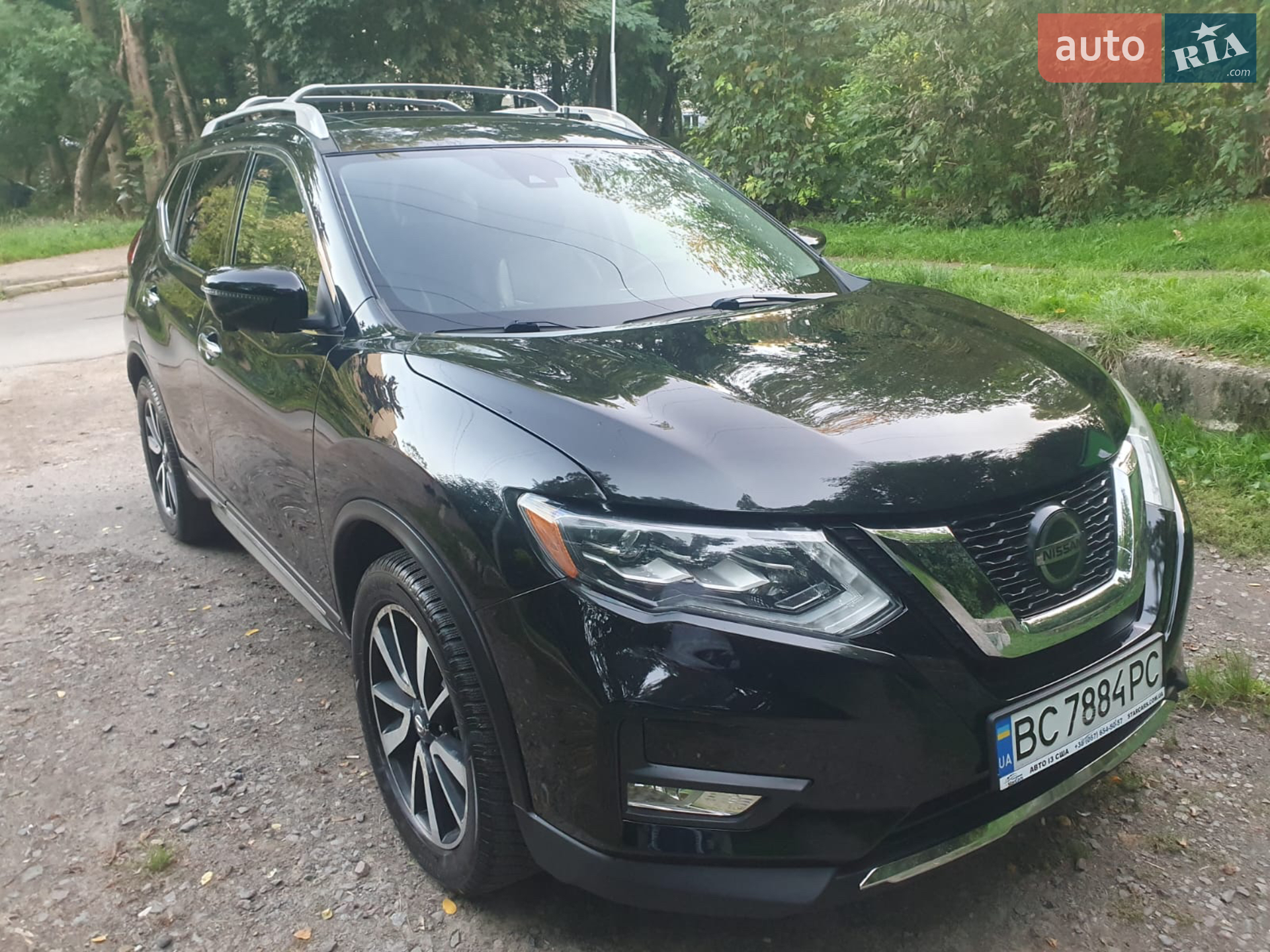 2019 Nissan Rogue - мініатюра 2