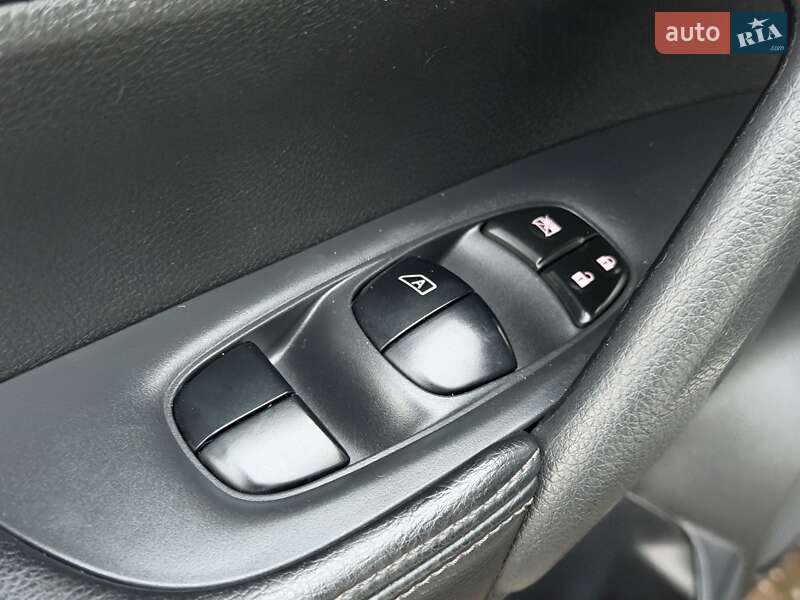 Внедорожник / Кроссовер Nissan Rogue 2016 в Харькове фото 31 Внедорожник / Кроссовер Nissan Rogue 2016 в Харькове