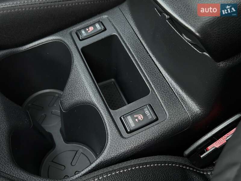 Внедорожник / Кроссовер Nissan Rogue 2016 в Харькове фото 36 Внедорожник / Кроссовер Nissan Rogue 2016 в Харькове