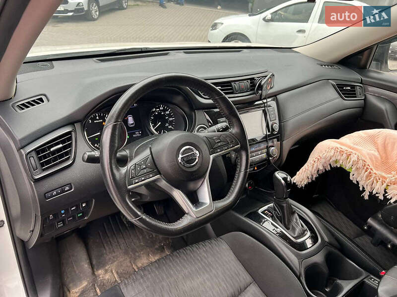 Внедорожник / Кроссовер Nissan Rogue 2018 в Львове фото 17 Внедорожник / Кроссовер Nissan Rogue 2018 в Львове