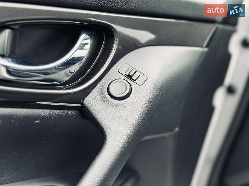 Позашляховик / Кросовер Nissan Rogue 2019 в Кременчуці