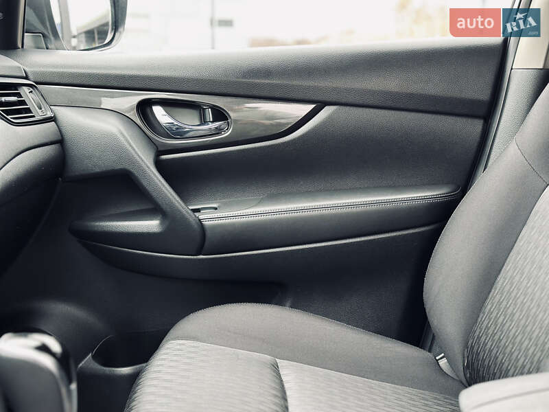 Позашляховик / Кросовер Nissan Rogue 2019 в Кременчуці