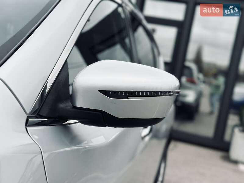 Позашляховик / Кросовер Nissan Rogue 2019 в Кременчуці