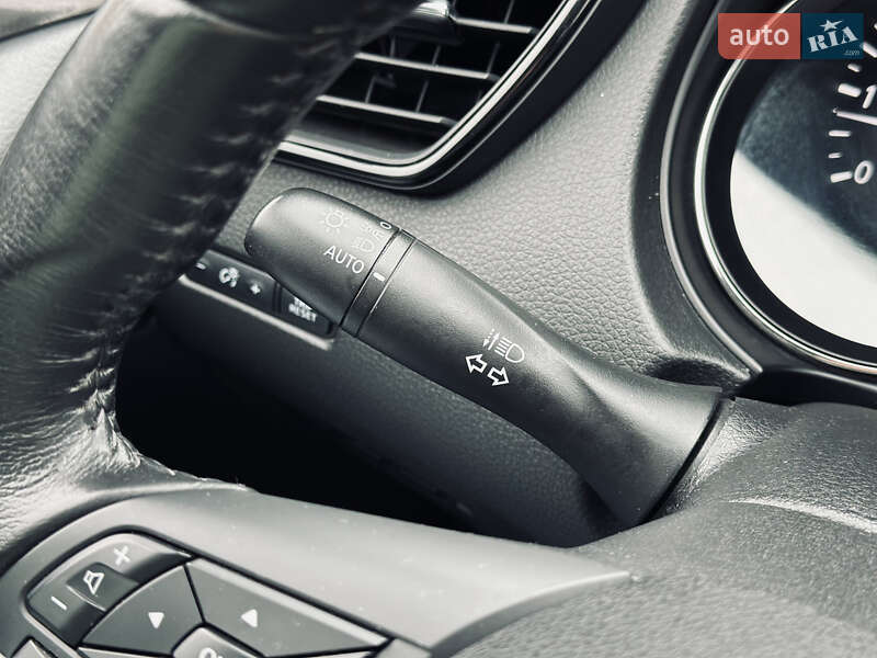 Позашляховик / Кросовер Nissan Rogue 2019 в Кременчуці