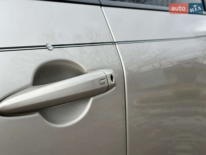 Внедорожник / Кроссовер Nissan Rogue 2021 в Львове