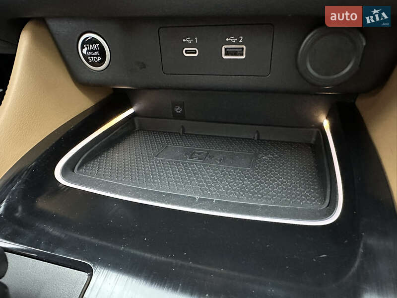 Внедорожник / Кроссовер Nissan Rogue 2021 в Львове