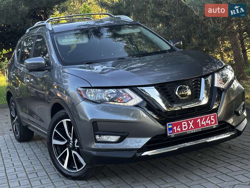 Внедорожник / Кроссовер Nissan Rogue 2019 в Дрогобыче