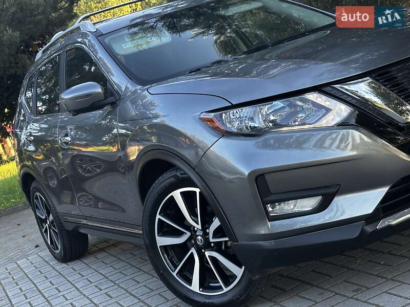 Внедорожник / Кроссовер Nissan Rogue 2019 в Дрогобыче