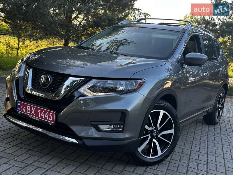 Внедорожник / Кроссовер Nissan Rogue 2019 в Дрогобыче