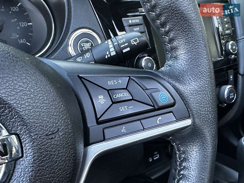 Внедорожник / Кроссовер Nissan Rogue 2019 в Дрогобыче