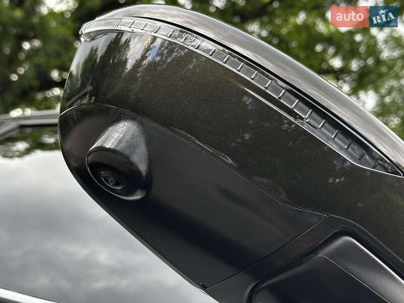 Внедорожник / Кроссовер Nissan Rogue 2015 в Дрогобыче