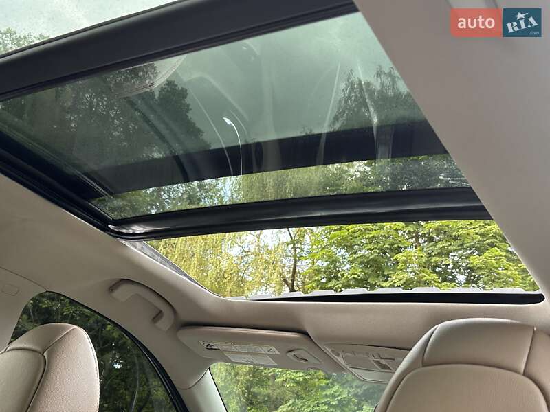 Внедорожник / Кроссовер Nissan Rogue 2015 в Дрогобыче