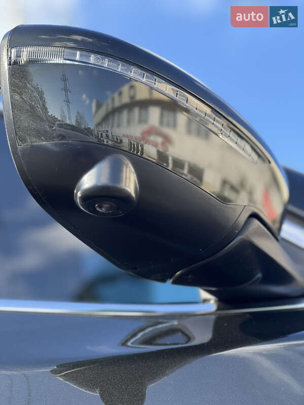 Позашляховик / Кросовер Nissan Rogue 2014 в Одесі