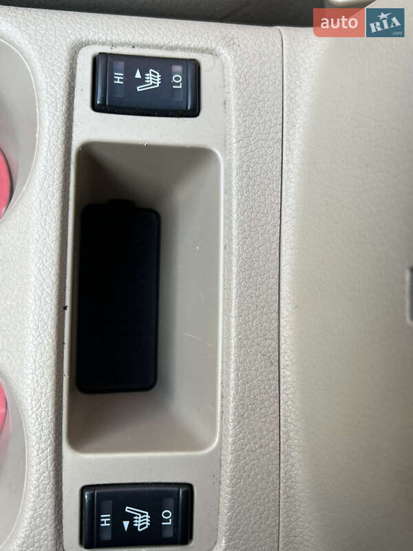 Позашляховик / Кросовер Nissan Rogue 2014 в Одесі