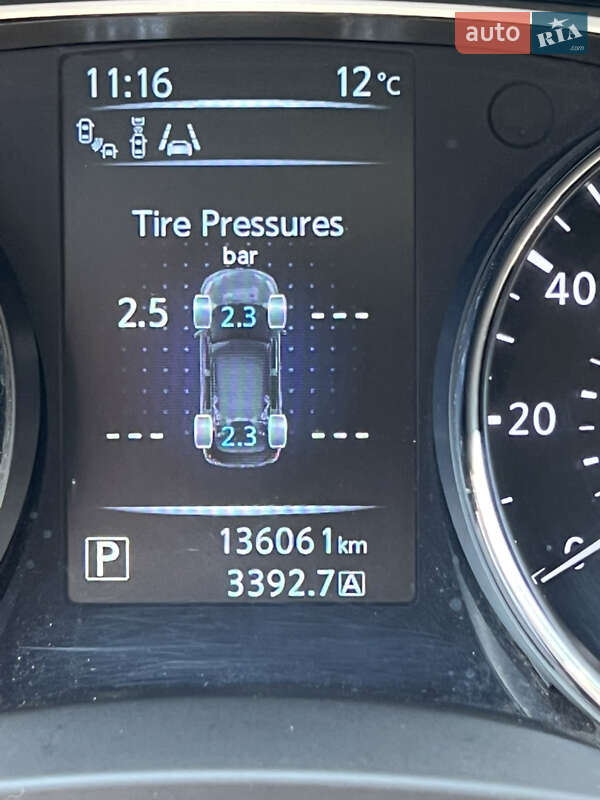 Позашляховик / Кросовер Nissan Rogue 2014 в Одесі