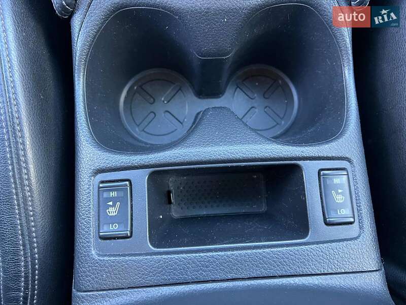 Внедорожник / Кроссовер Nissan Rogue 2016 в Львове фото 33 Внедорожник / Кроссовер Nissan Rogue 2016 в Львове