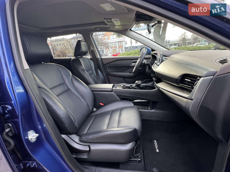 Внедорожник / Кроссовер Nissan Rogue 2021 в Белой Церкви