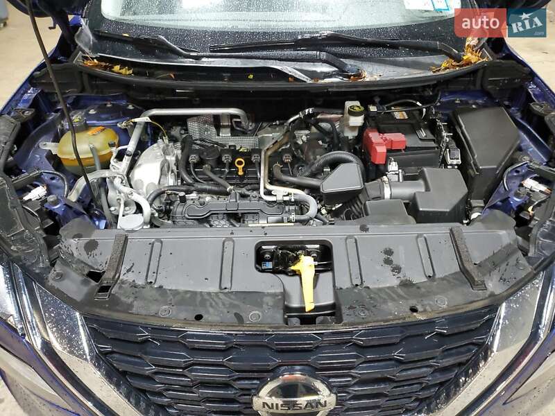 Внедорожник / Кроссовер Nissan Rogue 2021 в Киеве