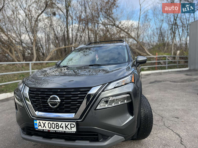 Внедорожник / Кроссовер Nissan Rogue 2021 в Харькове