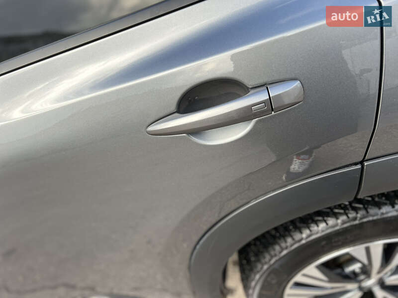 Внедорожник / Кроссовер Nissan Rogue 2021 в Харькове