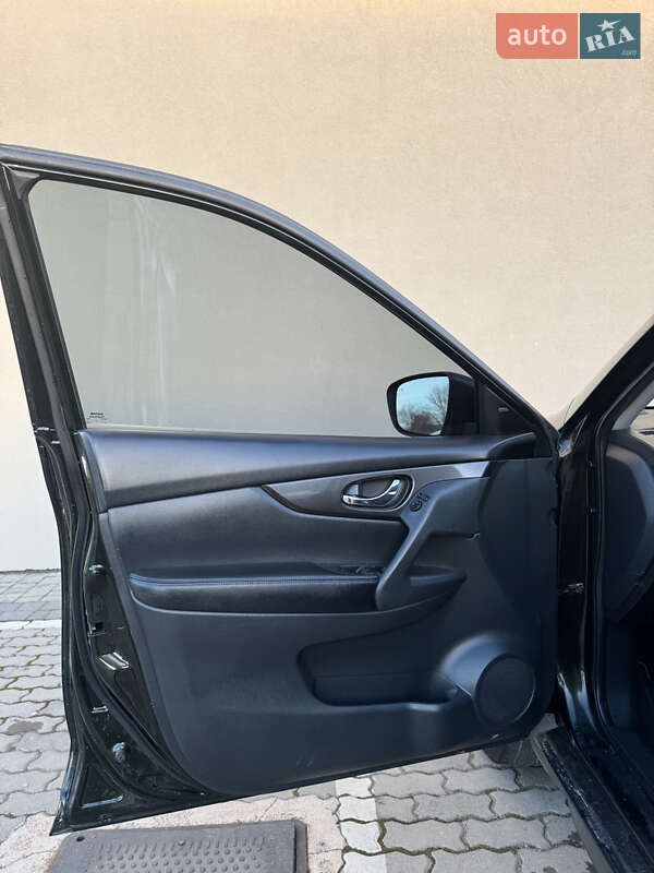 Внедорожник / Кроссовер Nissan Rogue 2017 в Дрогобыче фото 39 Внедорожник / Кроссовер Nissan Rogue 2017 в Дрогобыче