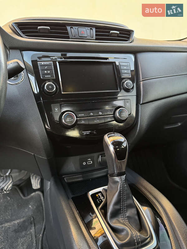 Внедорожник / Кроссовер Nissan Rogue 2017 в Дрогобыче фото 47 Внедорожник / Кроссовер Nissan Rogue 2017 в Дрогобыче