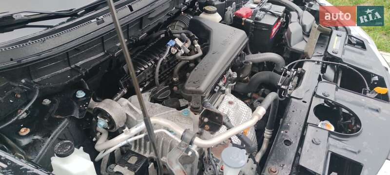 Внедорожник / Кроссовер Nissan Rogue 2016 в Ровно фото 24 Внедорожник / Кроссовер Nissan Rogue 2016 в Ровно