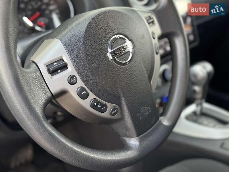 Внедорожник / Кроссовер Nissan Rogue 2015 в Сарнах фото 6 Внедорожник / Кроссовер Nissan Rogue 2015 в Сарнах