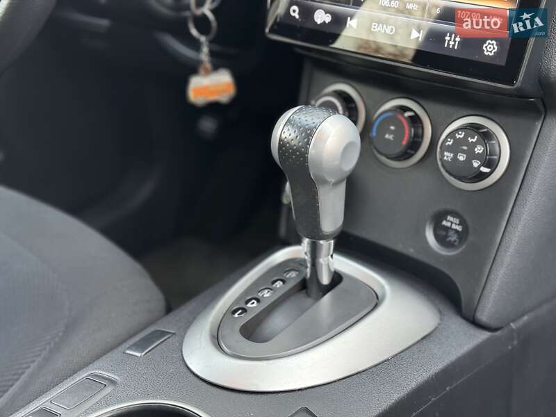 Внедорожник / Кроссовер Nissan Rogue 2015 в Сарнах фото 29 Внедорожник / Кроссовер Nissan Rogue 2015 в Сарнах