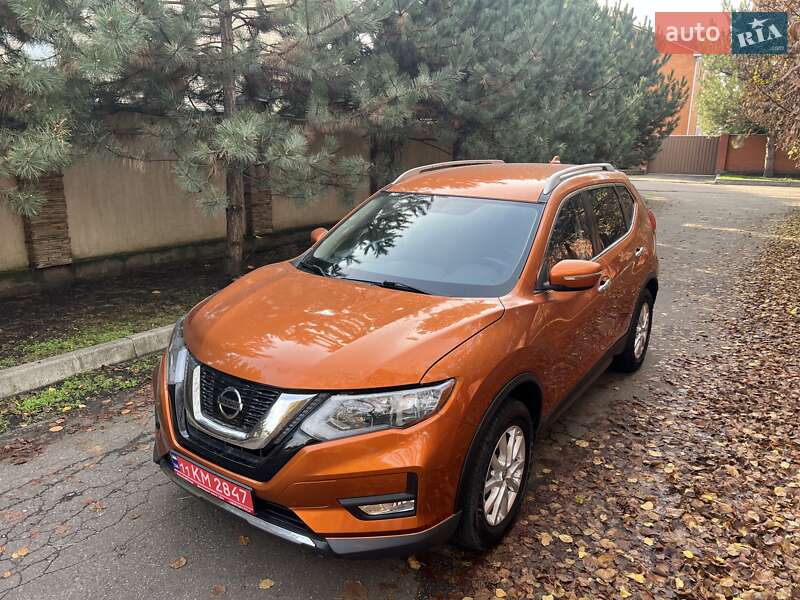Внедорожник / Кроссовер Nissan Rogue 2018 в Днепре