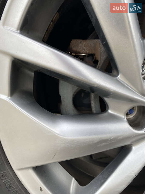 Внедорожник / Кроссовер Nissan Rogue 2015 в Полтаве фото 49 Внедорожник / Кроссовер Nissan Rogue 2015 в Полтаве