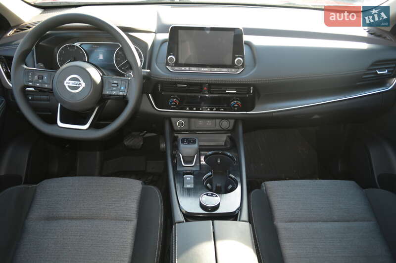 Внедорожник / Кроссовер Nissan Rogue 2021 в Киеве