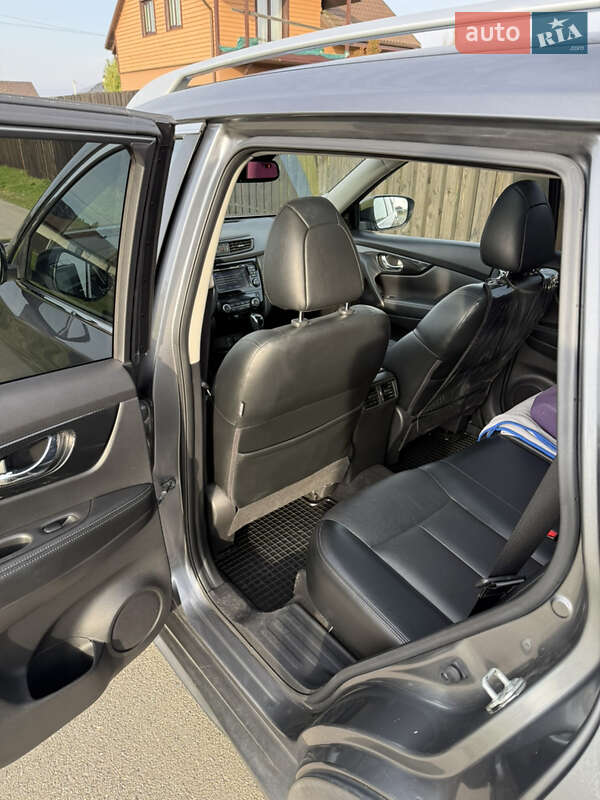 Внедорожник / Кроссовер Nissan Rogue 2017 в Киеве фото 15 Внедорожник / Кроссовер Nissan Rogue 2017 в Киеве