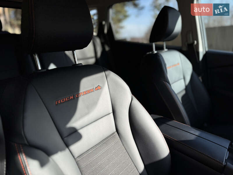 Позашляховик / Кросовер Nissan Rogue 2024 в Києві