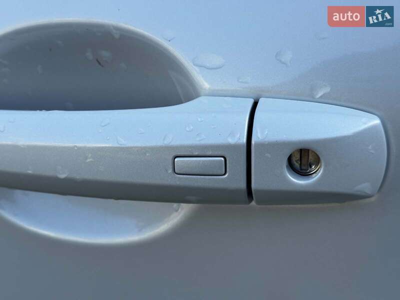 Внедорожник / Кроссовер Nissan Rogue 2023 в Киеве фото 23 Внедорожник / Кроссовер Nissan Rogue 2023 в Киеве