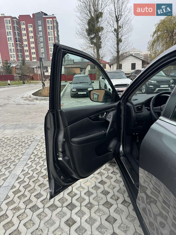 Внедорожник / Кроссовер Nissan Rogue 2017 в Львове фото 6 Внедорожник / Кроссовер Nissan Rogue 2017 в Львове