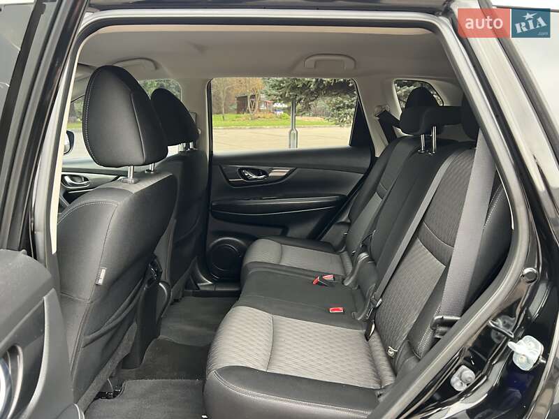 Внедорожник / Кроссовер Nissan Rogue 2017 в Ровно фото 18 Внедорожник / Кроссовер Nissan Rogue 2017 в Ровно