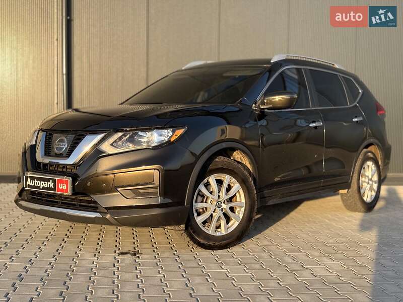 Внедорожник / Кроссовер Nissan Rogue 2017 в Львове фото Внедорожник / Кроссовер Nissan Rogue 2017 в Львове