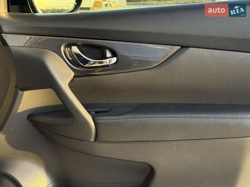 Внедорожник / Кроссовер Nissan Rogue 2017 в Львове фото 20 Внедорожник / Кроссовер Nissan Rogue 2017 в Львове