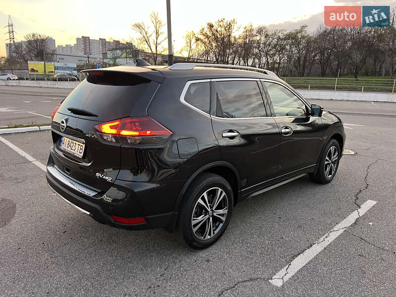 Позашляховик / Кросовер Nissan Rogue 2019 в Києві