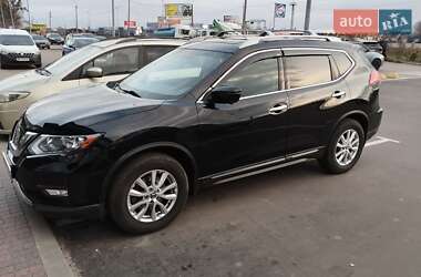 Внедорожник / Кроссовер Nissan Rogue 2017 в Полтаве