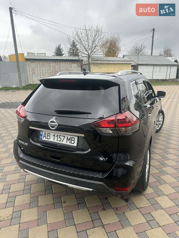 Внедорожник / Кроссовер Nissan Rogue 2020 в Гайсине