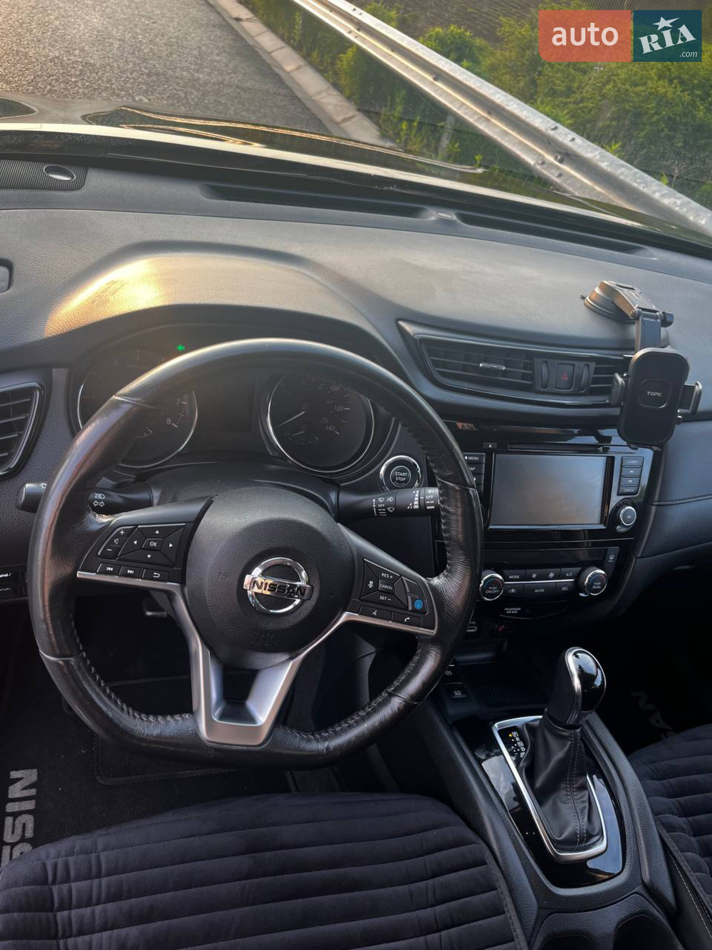 2018 Nissan Rogue - мініатюра 8